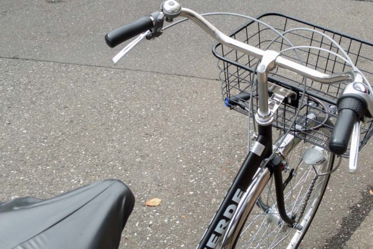 自転車の防犯登録をしてくれるお店